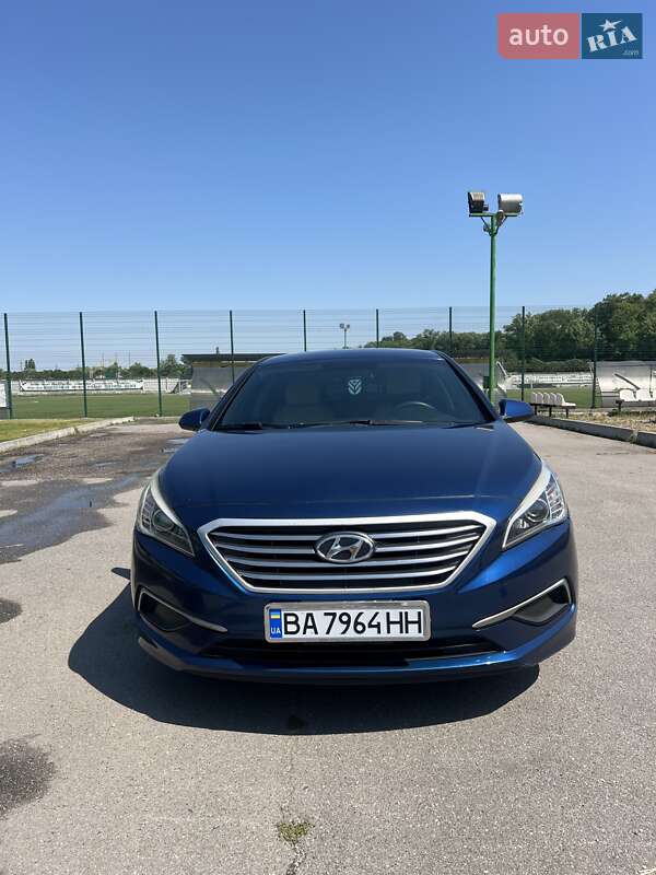 Седан Hyundai Sonata 2016 в Олександрії