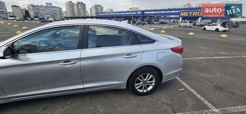 Седан Hyundai Sonata 2016 в Києві