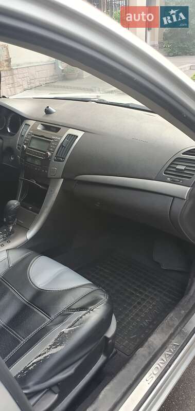 Седан Hyundai Sonata 2009 в Киеве