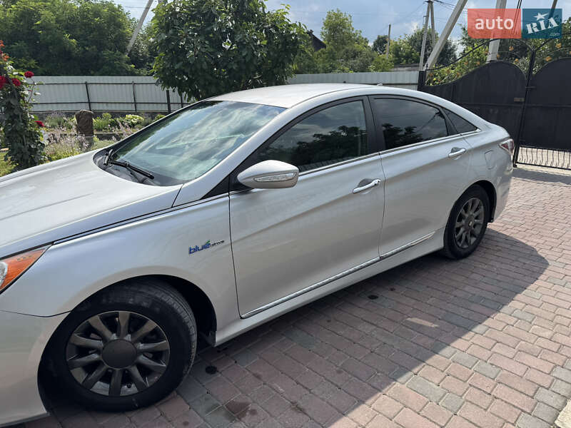 Седан Hyundai Sonata 2014 в Киеве фото 14 Седан Hyundai Sonata 2014 в Киеве