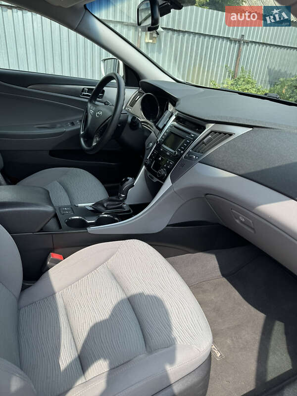 Седан Hyundai Sonata 2014 в Киеве фото 31 Седан Hyundai Sonata 2014 в Киеве