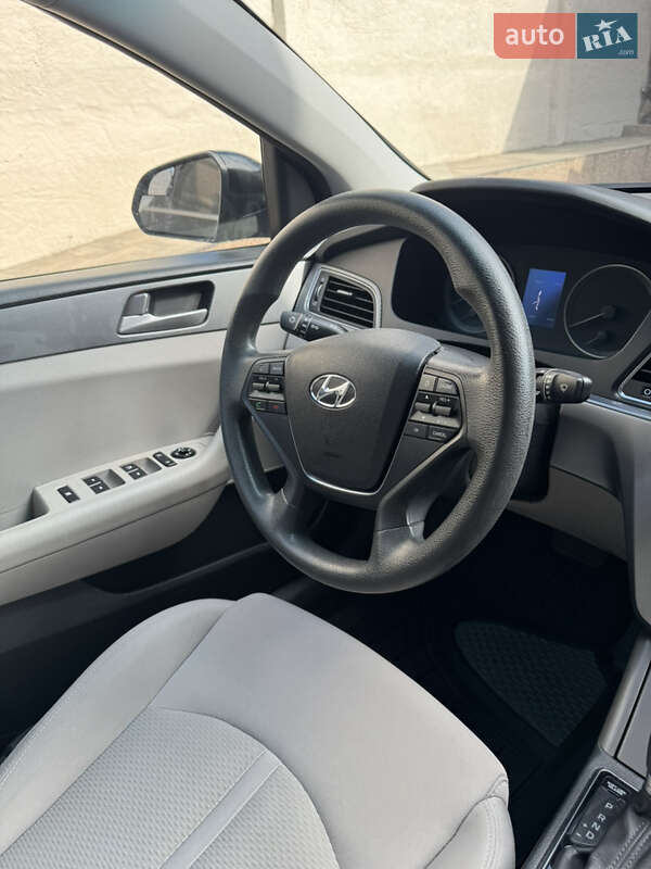 Седан Hyundai Sonata 2016 в Харькове