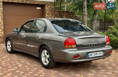 Седан Hyundai Sonata 1999 в 