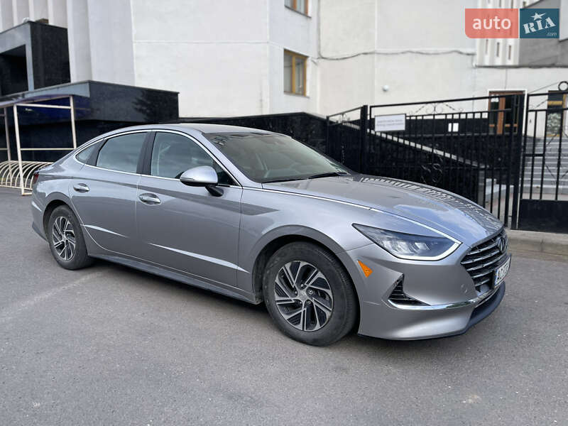 Hyundai Sonata 2021