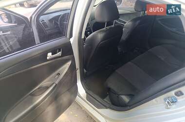 Седан Hyundai Sonata 2014 в Дніпрі