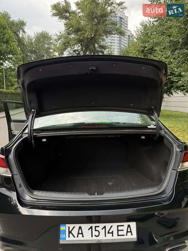 Седан Hyundai Sonata 2018 в Киеве