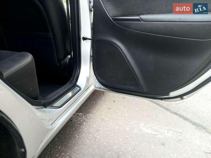 Седан Hyundai Sonata 2009 в Харькове
