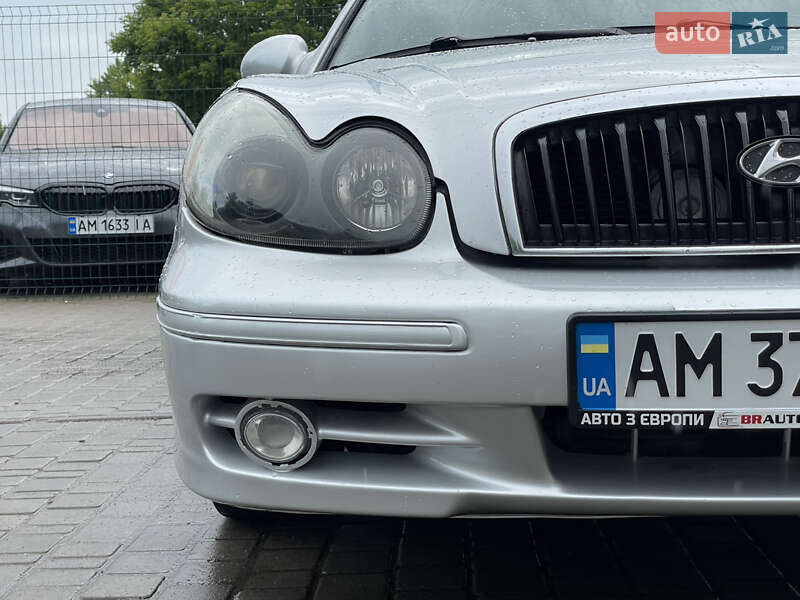 Седан Hyundai Sonata 2003 в Бердичеве