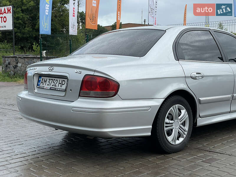 Седан Hyundai Sonata 2003 в Бердичеве