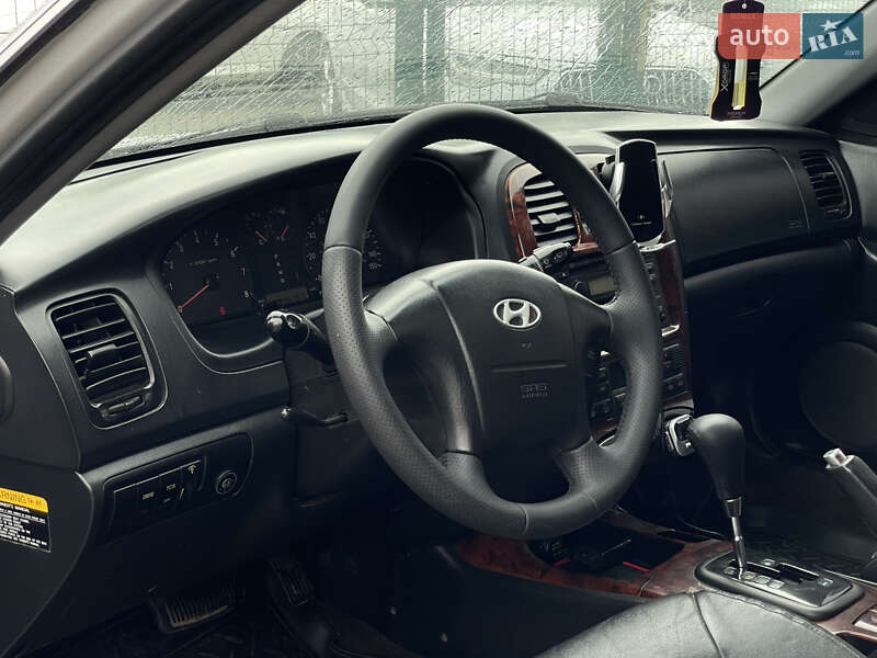 Седан Hyundai Sonata 2003 в Бердичеве
