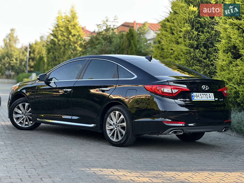 Седан Hyundai Sonata 2015 в Одессе