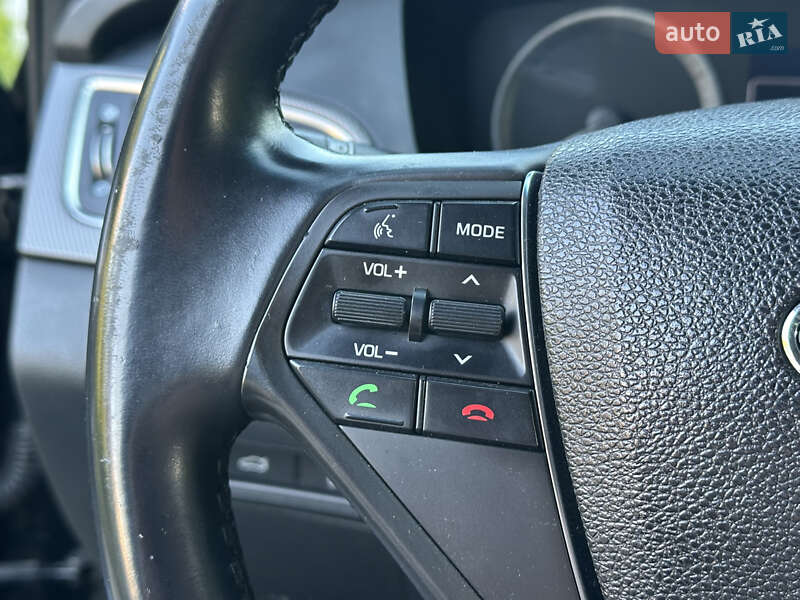 Седан Hyundai Sonata 2015 в Одессе