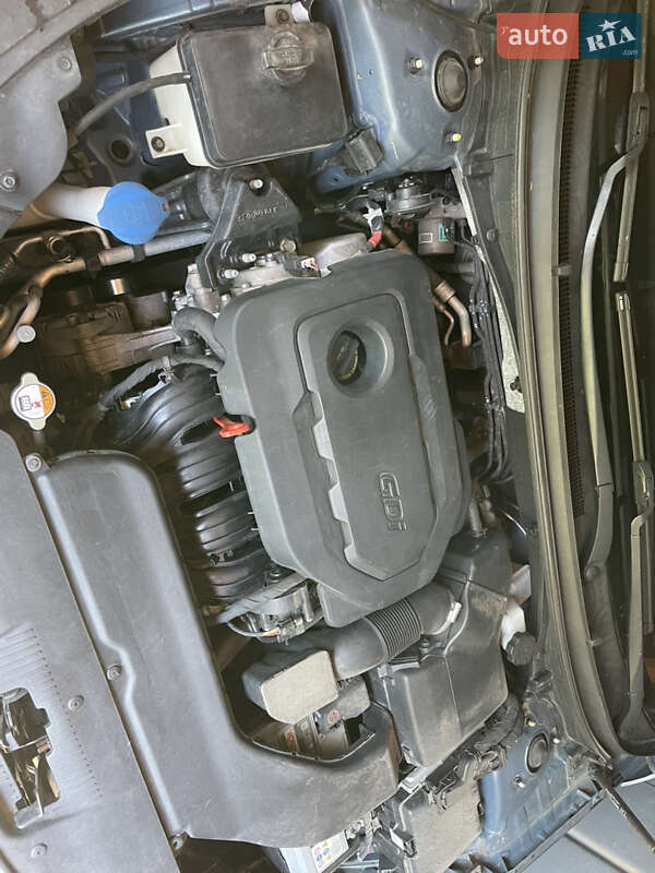 Седан Hyundai Sonata 2015 в Одессе