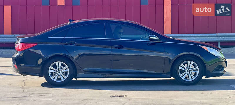 Седан Hyundai Sonata 2013 в Киеве