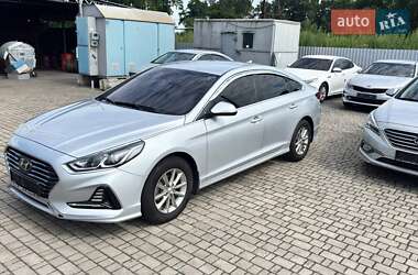 Седан Hyundai Sonata 2017 в Луцке