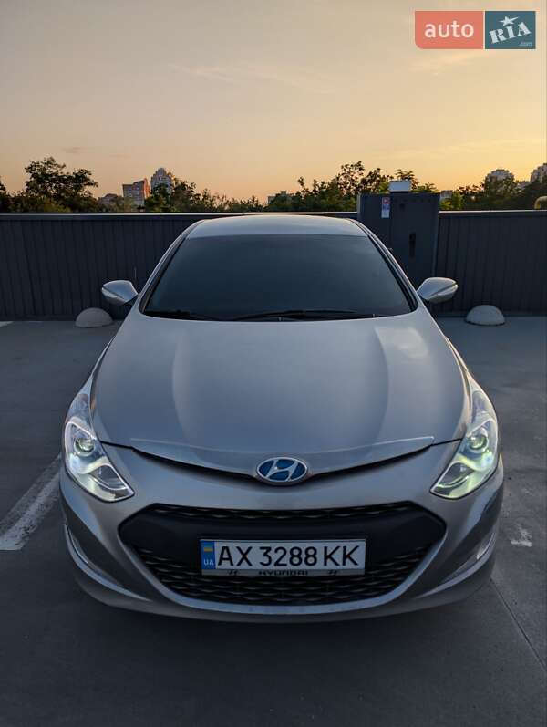 Седан Hyundai Sonata 2012 в Києві