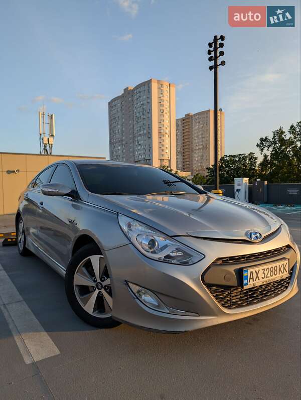 Седан Hyundai Sonata 2012 в Києві