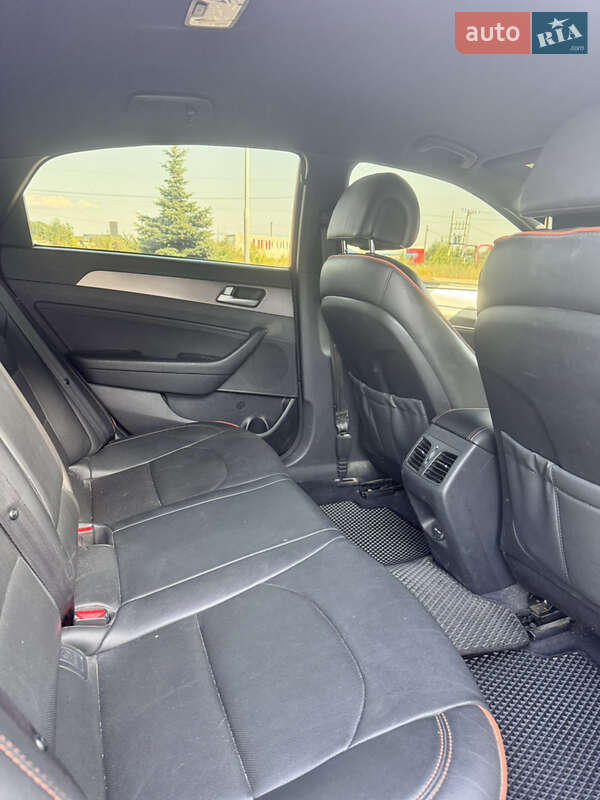 Седан Hyundai Sonata 2015 в Вінниці