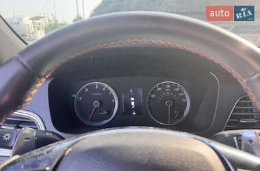 Седан Hyundai Sonata 2015 в Виннице