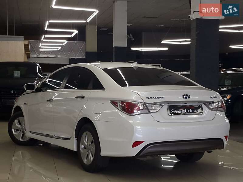 Седан Hyundai Sonata 2014 в Миколаєві