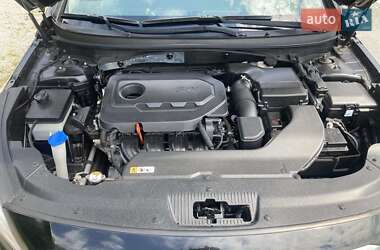 Седан Hyundai Sonata 2016 в Дніпрі