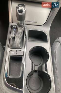 Седан Hyundai Sonata 2016 в Дніпрі