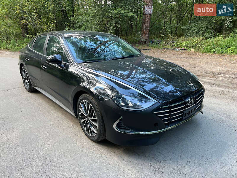 Hyundai Sonata 2021