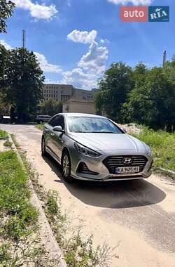 Седан Hyundai Sonata 2017 в 