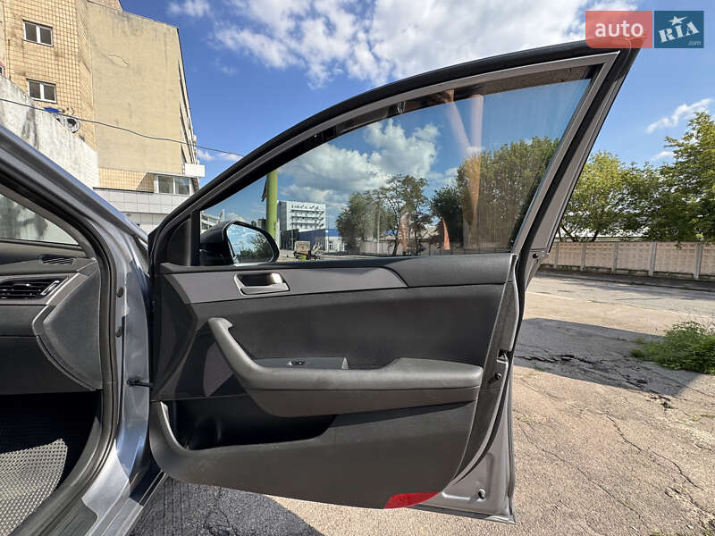 Седан Hyundai Sonata 2016 в Києві