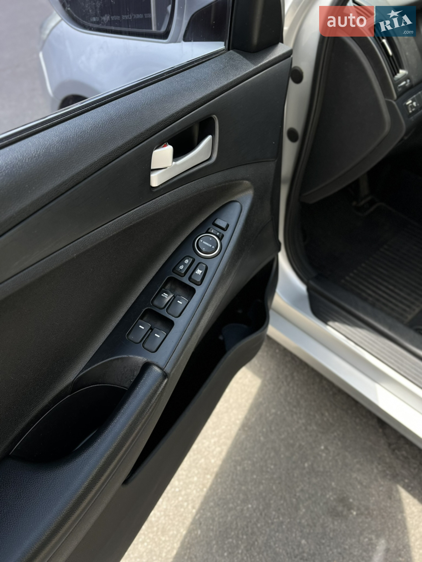 2013 Hyundai Sonata - мініатюра 15