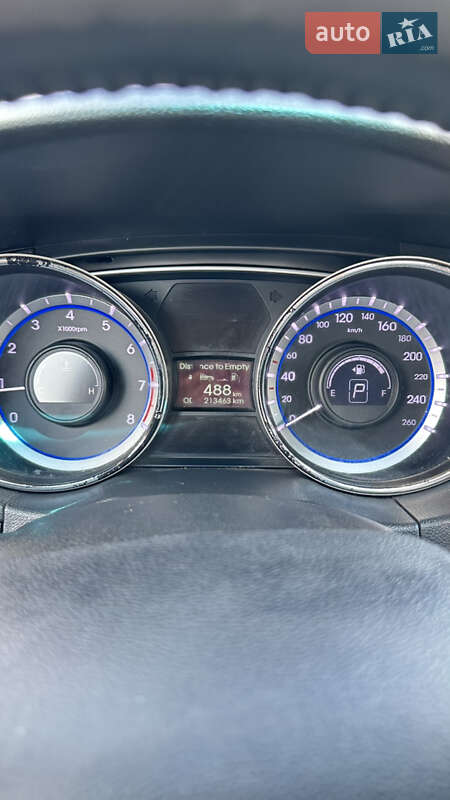 Седан Hyundai Sonata 2012 в Чернигове