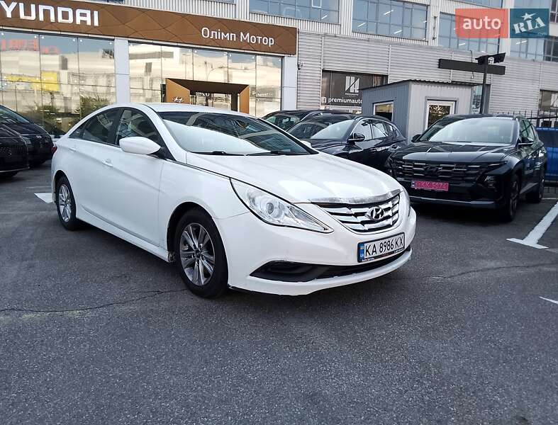 Hyundai Sonata 2013