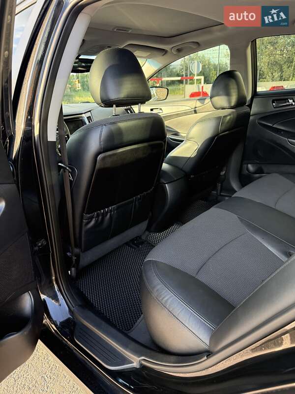 Седан Hyundai Sonata 2013 в Києві