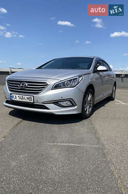 Седан Hyundai Sonata 2015 в Киеве