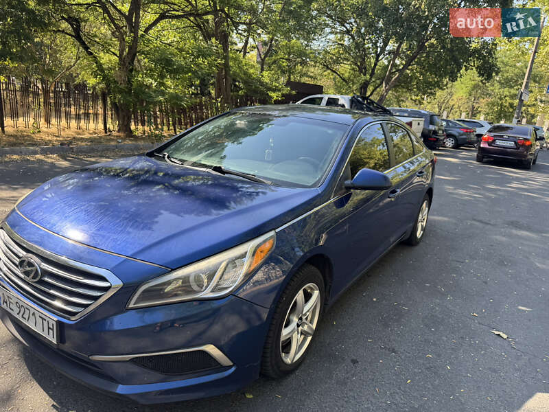 Седан Hyundai Sonata 2015 в Одессе