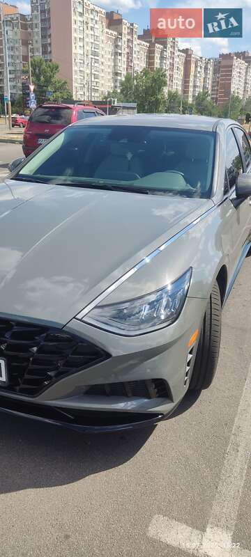 Hyundai Sonata 2022