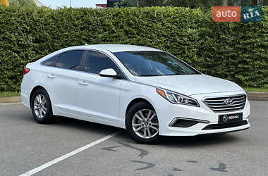 Седан Hyundai Sonata 2015 в Киеве