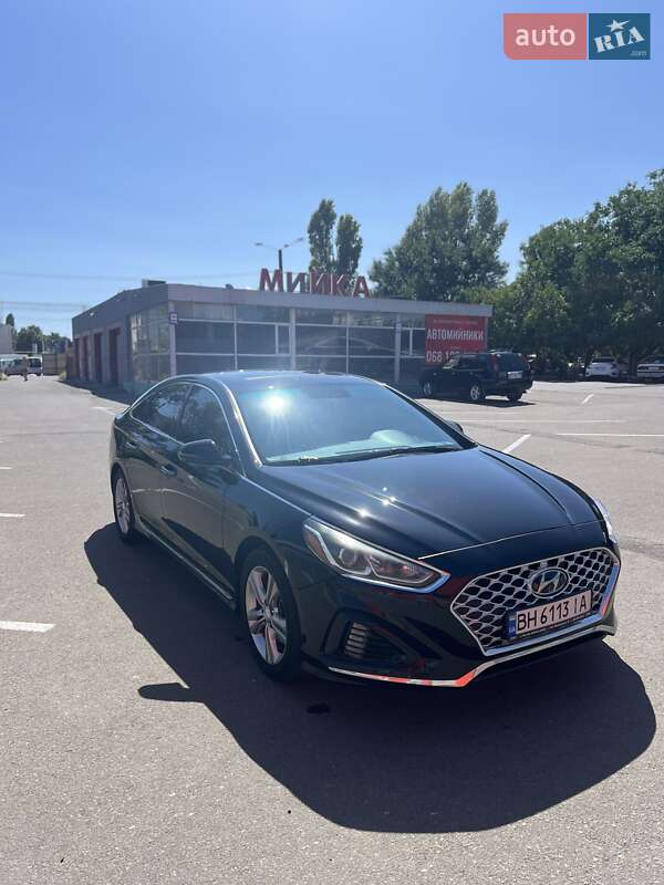 Седан Hyundai Sonata 2018 в Одессе