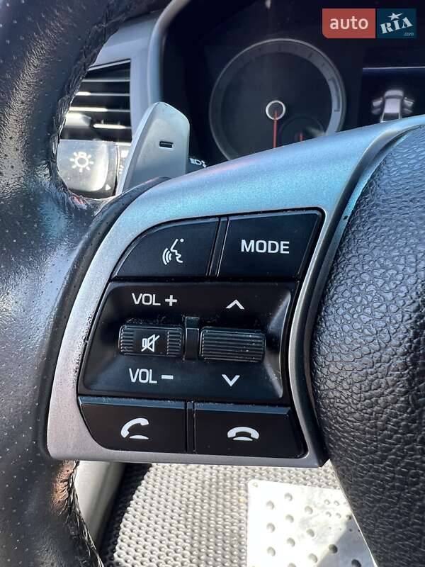 Седан Hyundai Sonata 2018 в Одессе