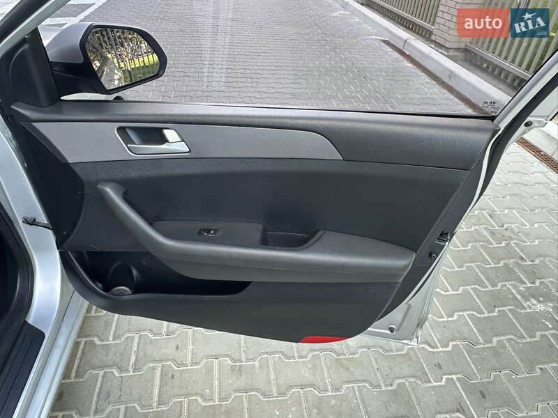 Седан Hyundai Sonata 2015 в Києві