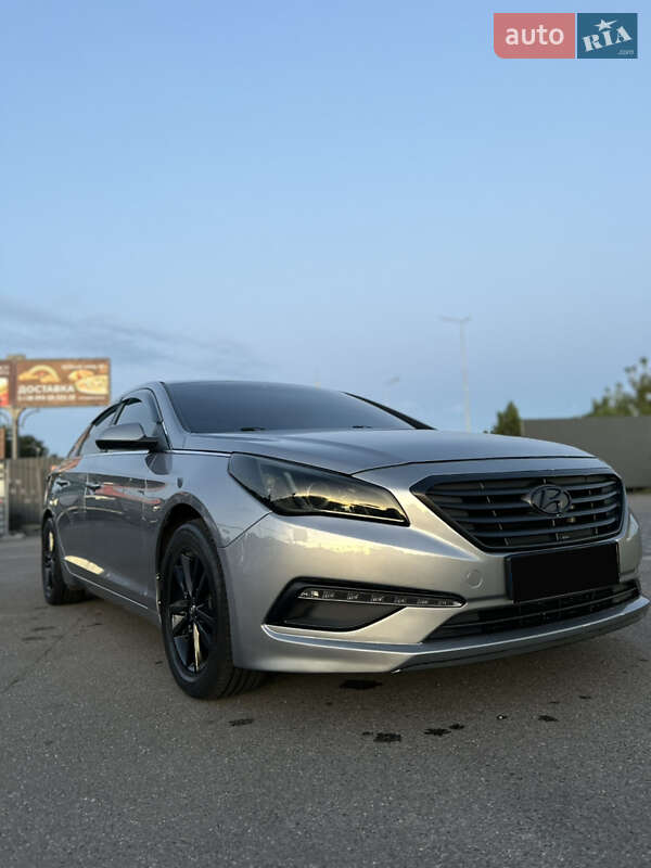 Седан Hyundai Sonata 2015 в Полтаві