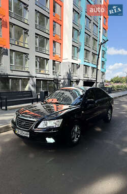 Седан Hyundai Sonata 2009 в Чернигове