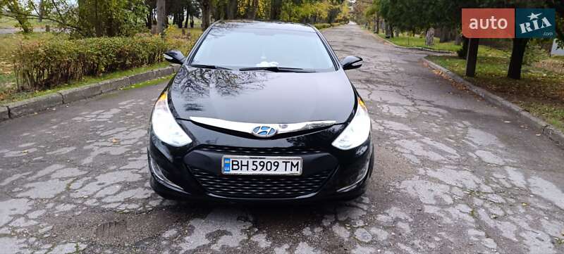 Седан Hyundai Sonata 2013 в Белгороде-Днестровском фото 8 Седан Hyundai Sonata 2013 в Белгороде-Днестровском