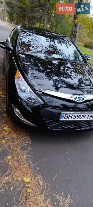 Седан Hyundai Sonata 2013 в Белгороде-Днестровском фото 13 Седан Hyundai Sonata 2013 в Белгороде-Днестровском