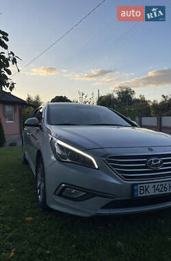 Седан Hyundai Sonata 2016 в Рівному