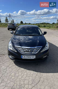 Седан Hyundai Sonata 2010 в Монастырище