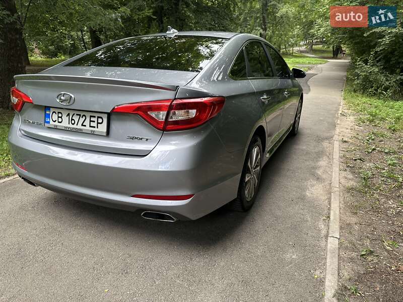Седан Hyundai Sonata 2014 в Святопетрівське