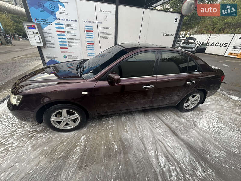 Седан Hyundai Sonata 2006 в Києві