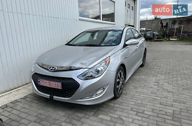 Седан Hyundai Sonata 2011 в Стрию