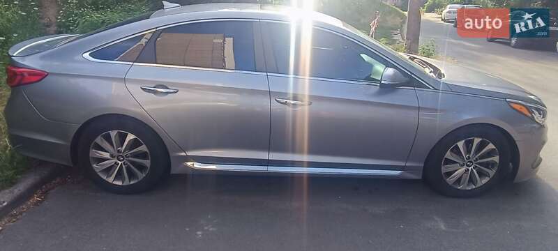 Седан Hyundai Sonata 2016 в Киеве